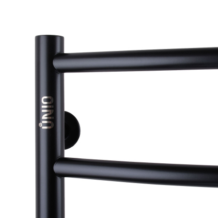 Рушникосушарка UNIO LD W 700-500-7 BLK Драбинка Дуга вода чорна в інтернет-магазині Yago