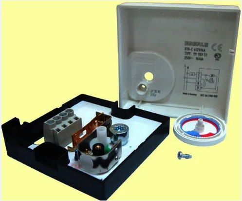  Терморегулятор Eberle RTR-E 6121 | Купити в інтернет-магазині Yago