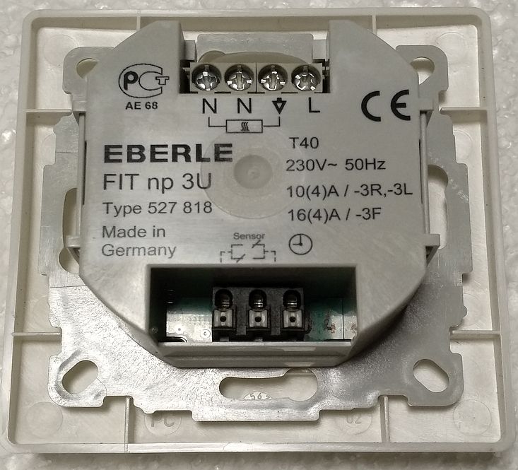  Електронний терморегулятор Eberle FITnp-3U | Купити в інтернет-магазині Yago